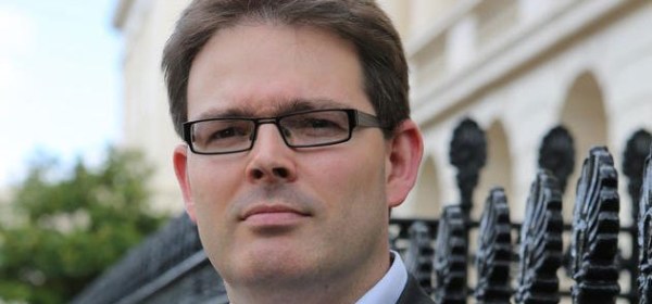 Anthony Gritten organist